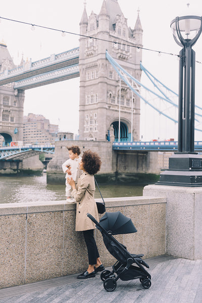 Ergo 嬰兒車黑色